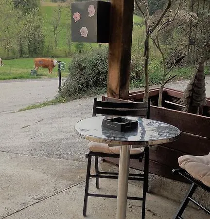 D'hotes Chez Pierrot Et Flo *